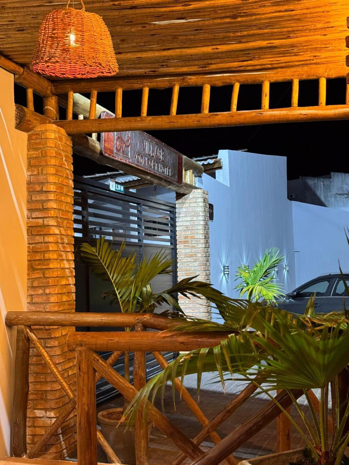 Canindé de São Francisco Village Comfort Hotel מראה חיצוני תמונה